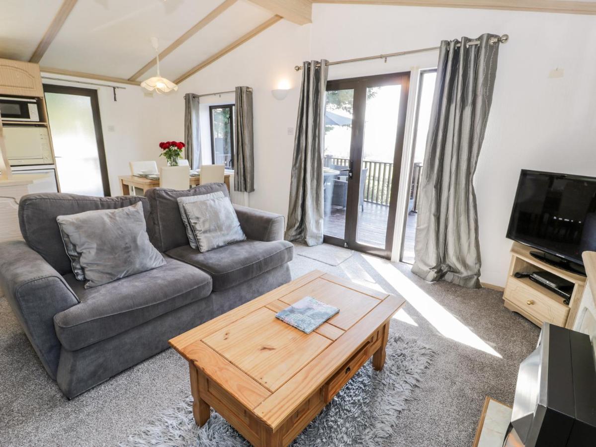 Springtime Lodge Llanddulas ภายนอก รูปภาพ